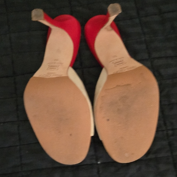 Jimmy Choo Red and Tan Mules with Shell Accents - Picture 8 of 10